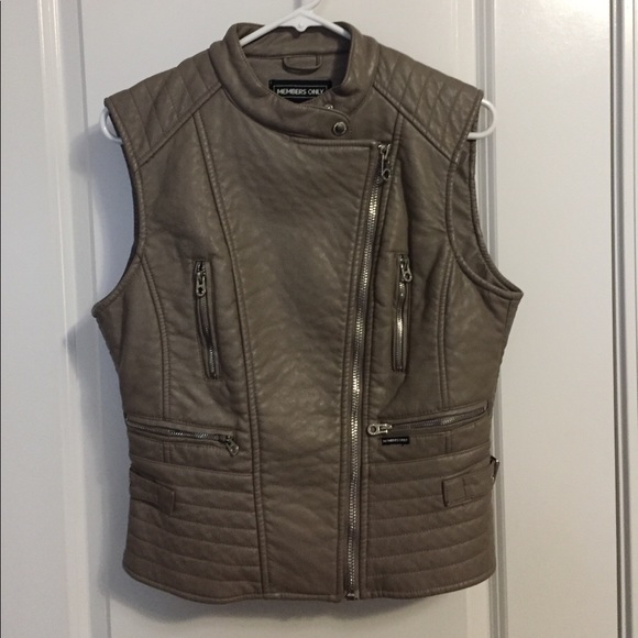 Members Only Jackets & Blazers - NWOT Members Only Vest
